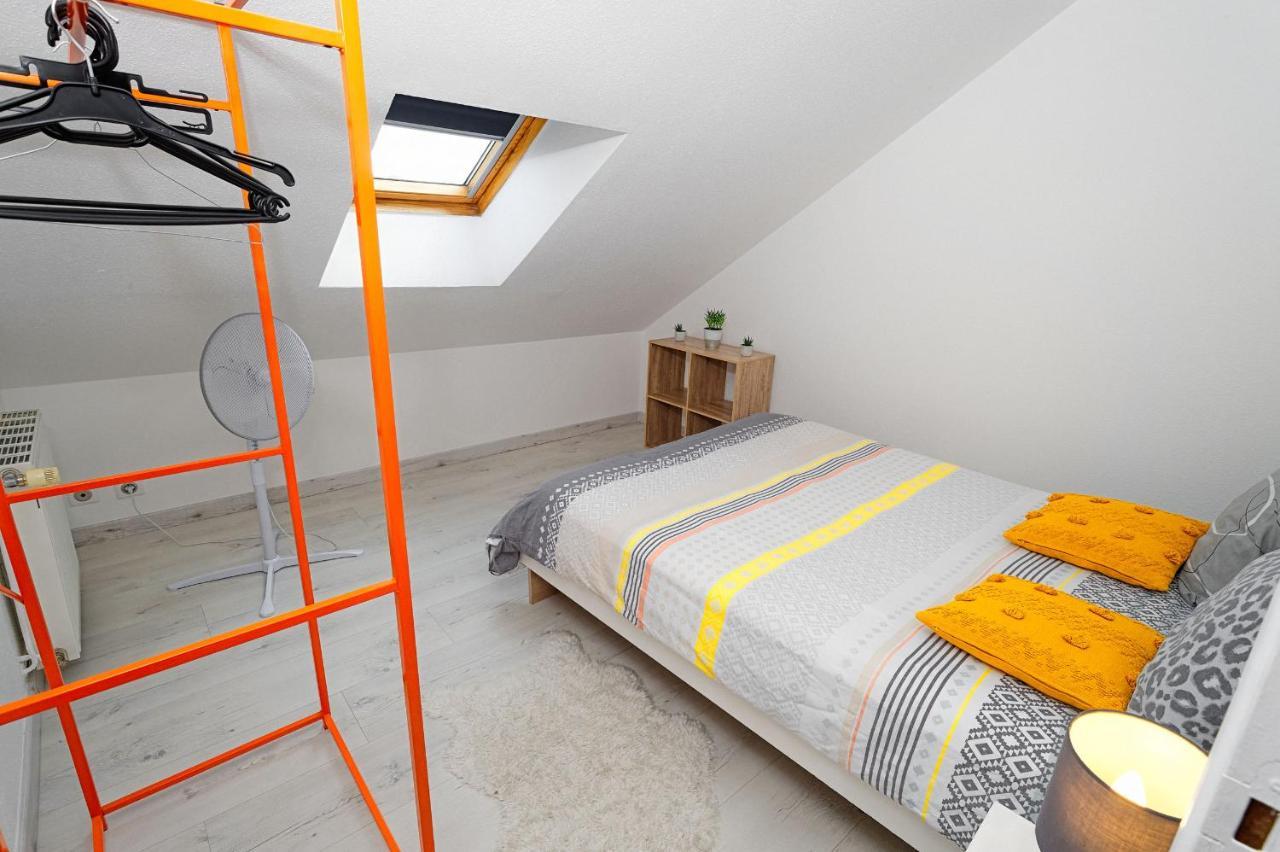 Ld - Location Montlucon Apartment ภายนอก รูปภาพ